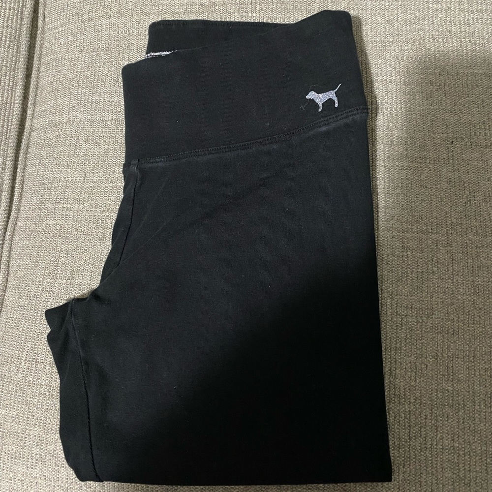 Victoria’s Secret Pink black yoga leggings